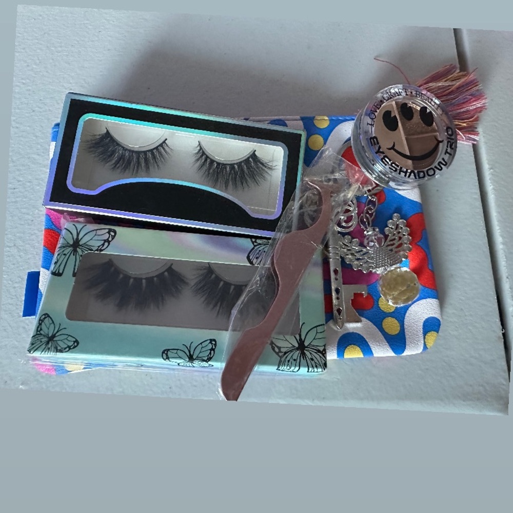 Lash bundle